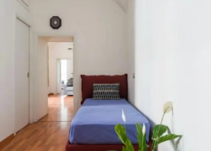 D116 - Your Perfect Place Neapel